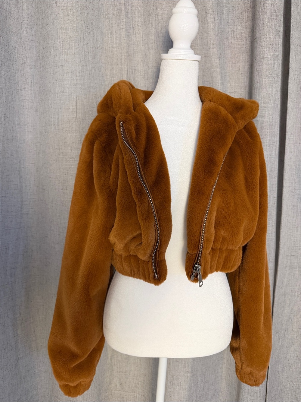 Urban Outfitters Cropped Teddy Jacket in Warm Camel